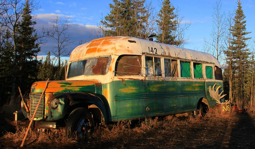 Holaday-Parks: A Legacy Tied to the Iconic Alaskan Bus 142